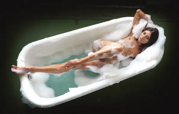 Вода, Девушка, Грудь, Мокрая, Ванная, Брюнетка, Ноги, Ножки