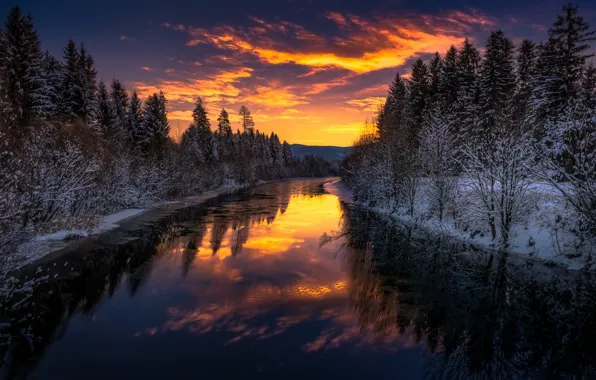Зима, ночь, река
