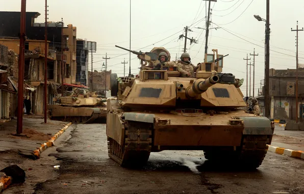 Абрамс, основной боевой танк США, в городе Талль-Афар, M1 Abrams