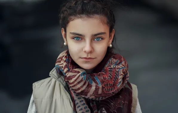 Картинка глаза, взгляд, портрет, шарф, фотограф, девочка, Janibek Bakyt, Жанибек Бакыт