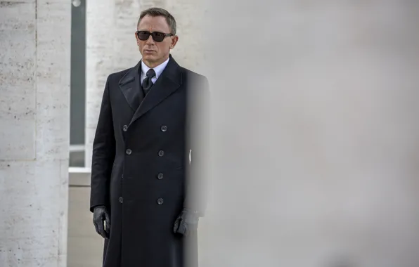 Картинка кадр, очки, перчатки, агент, пальто, Джеймс Бонд, Daniel Craig, 007
