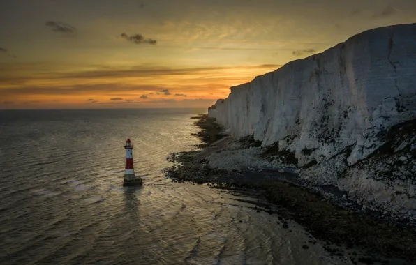 Картинка море, закат, скала, маяк, Англия, England, Ла-Манш, English Channel