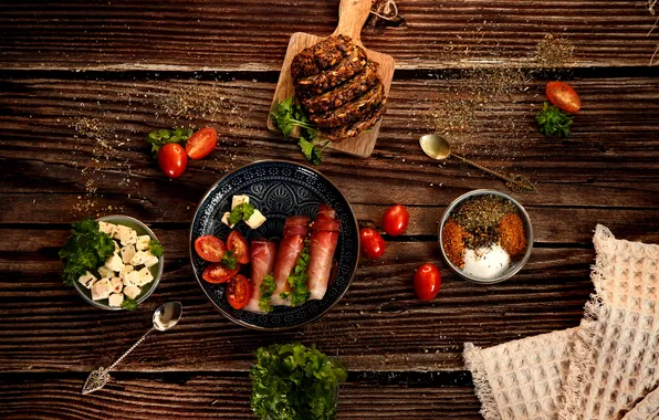 Зелень, хлеб, мясо, томаты, деревянный стол, приправа, вкусненько, Анна Штабель