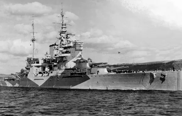Линкор, Портсмут, HMS Queen Elizabeth, 1943 год