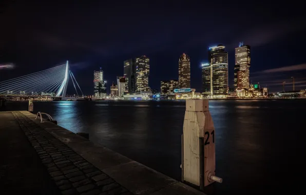 Картинка ночь, мост, огни, дома, опора, Нидерланды, Роттердам