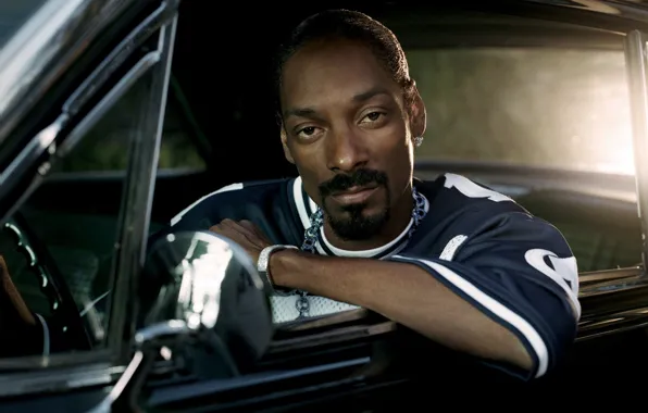 Картинка машина, чёрный, музыкант, рэпер, нигер, rap, Snoop Dogg, Снуп Догг