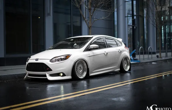 White, ford, tuning, focus, low, SVT, stance, EcoBoost