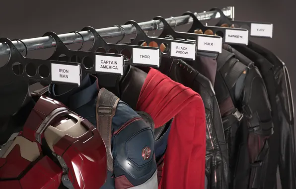 Hulk, Iron Man, Captain America, Thor, Black Widow, Hawkeye, Fury, uniforms