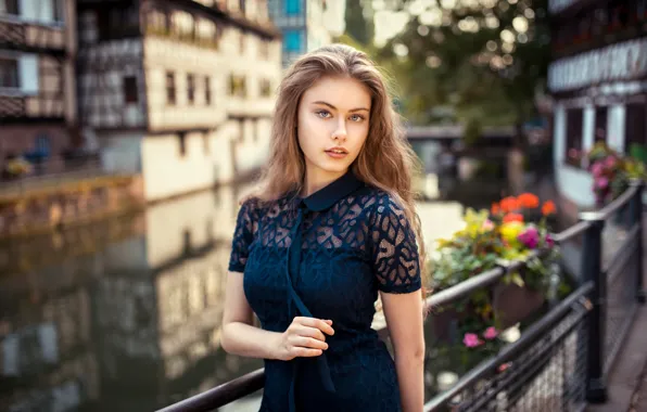 Картинка girl, dress, photo, photographer, blue eyes, model, lips, face