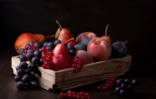 Картинка ягоды, стол, виноград, фрукты, ящик, персики, груши, смородина