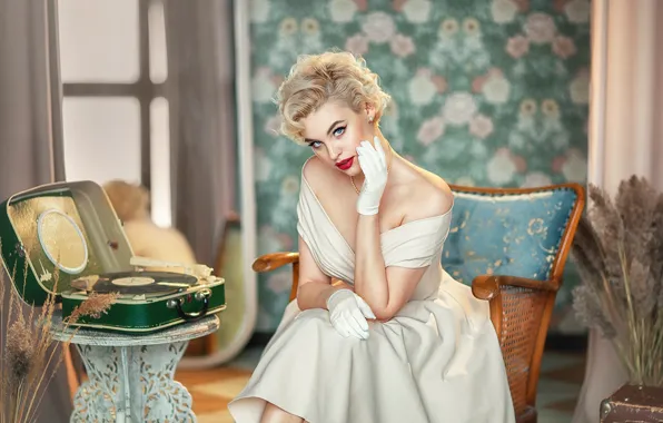 Картинка взгляд, девушка, ретро, фото, макияж, платье, губы, красивая