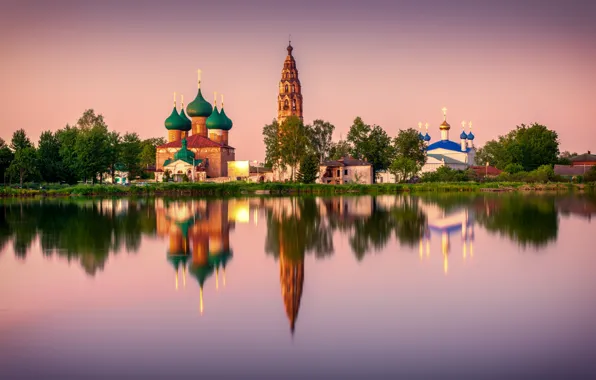 Картинка пейзаж, отражение, река, купола, колокольня, церкви, Великосельский кремль