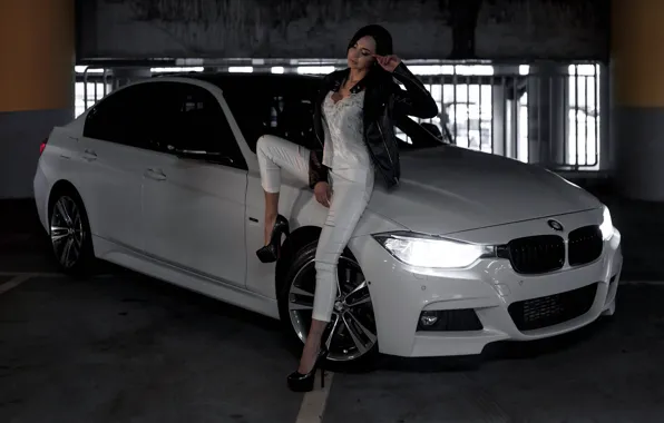 Девушки, BMW, красивая девушка, Валерия, белый авто, позирует над машиной