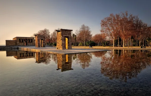 Картинка небо, вода, деревья, парк, храм, Испания, монумент, Мадрид