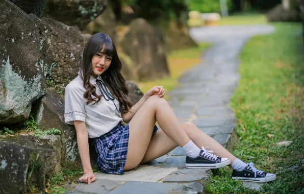 Картинка girl, model, beauty, asian, skirt, sneakers, sweetheart