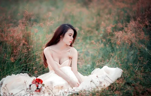 Поле, лето, девушка