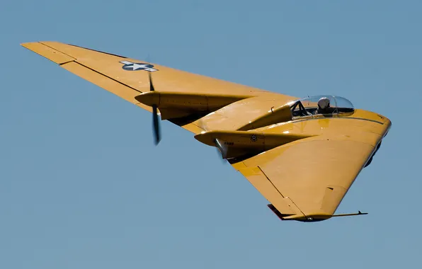 Полет, Northrop, N-9M, «Летающее крыло»