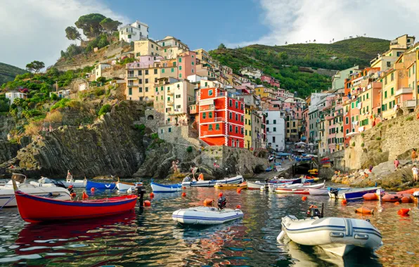 Картинка море, скалы, побережье, вилла, лодки, Италия, домики, Riomaggiore