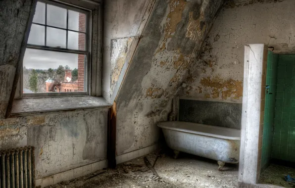 Комната, окно, ванна