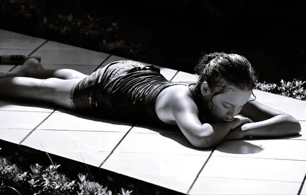 Лето, девочка