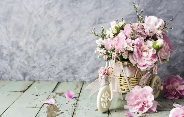 Картинка цветы, лепестки, ведро, розовые, vintage, wood, pink, flowers