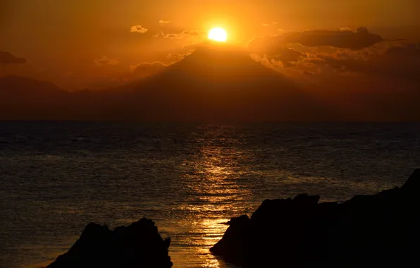 Картинка солнце, закат, озеро, скалы, гора, Фуджи