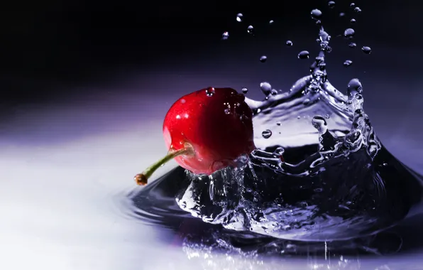 Картинка вода, капли, макро, брызги, вишня, ягода, плод
