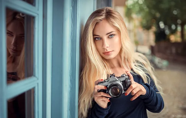 Взгляд, стекло, девушка, дом, отражение, улица, портрет, макияж