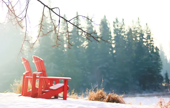 Зима, снег, стулья