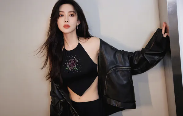 Asian, women, actress, looking at viewer, black jackets, black jeans, Ziyi Meng