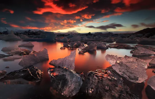 Картинка облака, свет, закат, лёд, вечер, Исландия, фьорд