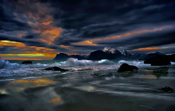 Картинка море, облака, пейзаж, тучи, камни, скалы, берег, вечер