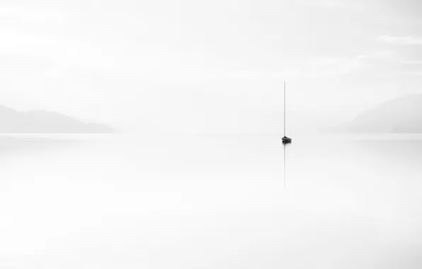 Картинка пейзаж, туман, озеро, лодка, минимализм