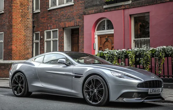 Картинка aston martin, street, gray, vanquish