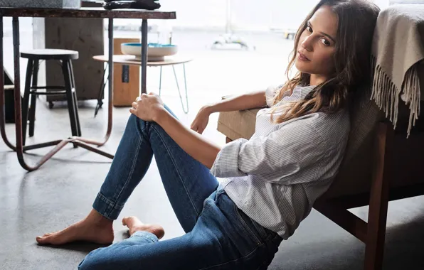 Взгляд, девушка, поза, комната, блузка, Alicia Vikander