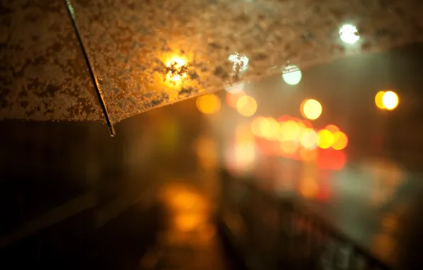 Дождь, улица, зонт