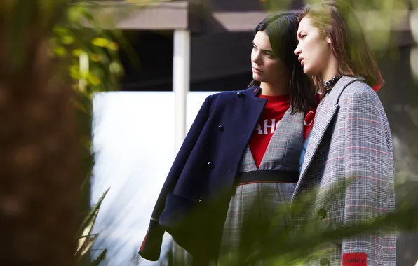 Двое, модели, Kendall Jenner, Bella Hadid