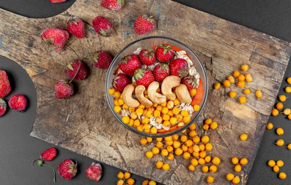 Ягоды, клубника, доска, орехи, nuts, strawberry, мюсли