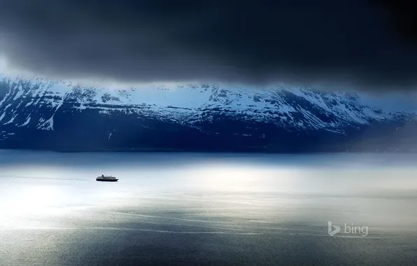 Картинка небо, горы, тучи, озеро, корабль, Норвегия, паром, Люнгенские Альпы