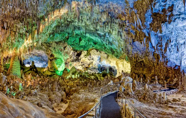 Lights, cave, tourism