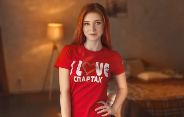 Картинка взгляд, девушка, поза, футболка, болельщица, рыжая, рыжеволосая, Спартак