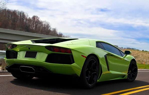 Дорога, небо, зелёный, задок, LP700-4, авентадор, Lamborghini Aventador