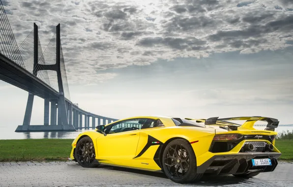 Мост, Lamborghini, суперкар, 2018, Aventador, Лиссабон, SVJ, Aventador SVJ