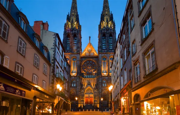 Город, улица, дома, вечер, собор, Clermont-Ferrand, Puy-De-Dome Department