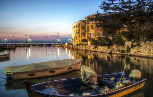 Озеро, дома, лодки, вечер, Италия, Lombardy, Sirmione