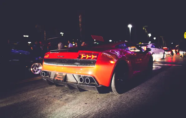 Картинка машины, люди, Lamborghini, суперкар, gallardo, orange, задок, LP560-4