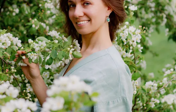 Кристина, Elena Poigina, цветущие яблони