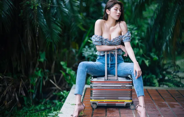 Картинка cleavage, Asian, model, jeans, spread legs, red lipstick, closed eyes, suitcase