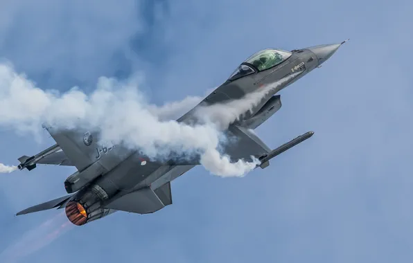 Истребитель, F-16, Fighting Falcon, многоцелевой