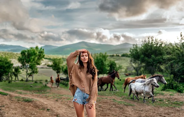 Картинка girl, shorts, sky, legs, trees, animals, landscape, nature